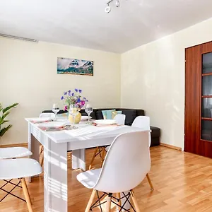  Apartament Arturro Z Ogródkiem